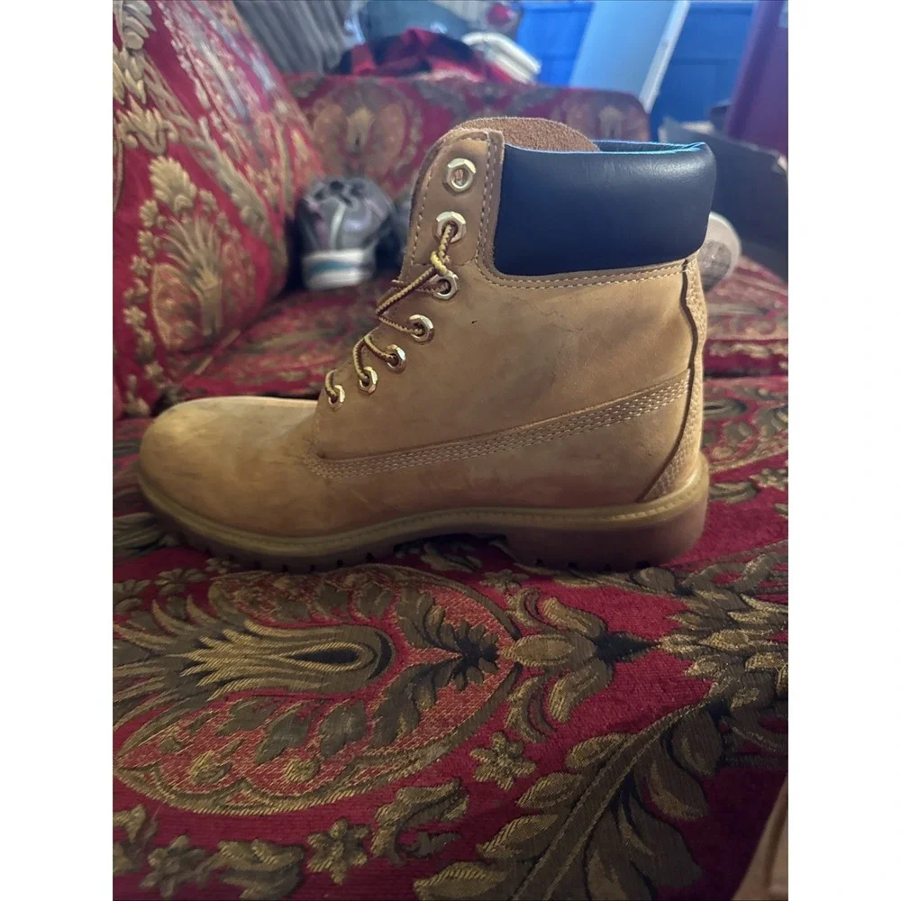 Mens Timberland 6-Inch Premium Wheat Waterproof Boot Size 7